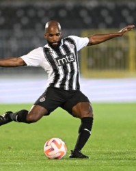 成都补强洋枪卡卢卢非首选 尚未报价还有苏超快马